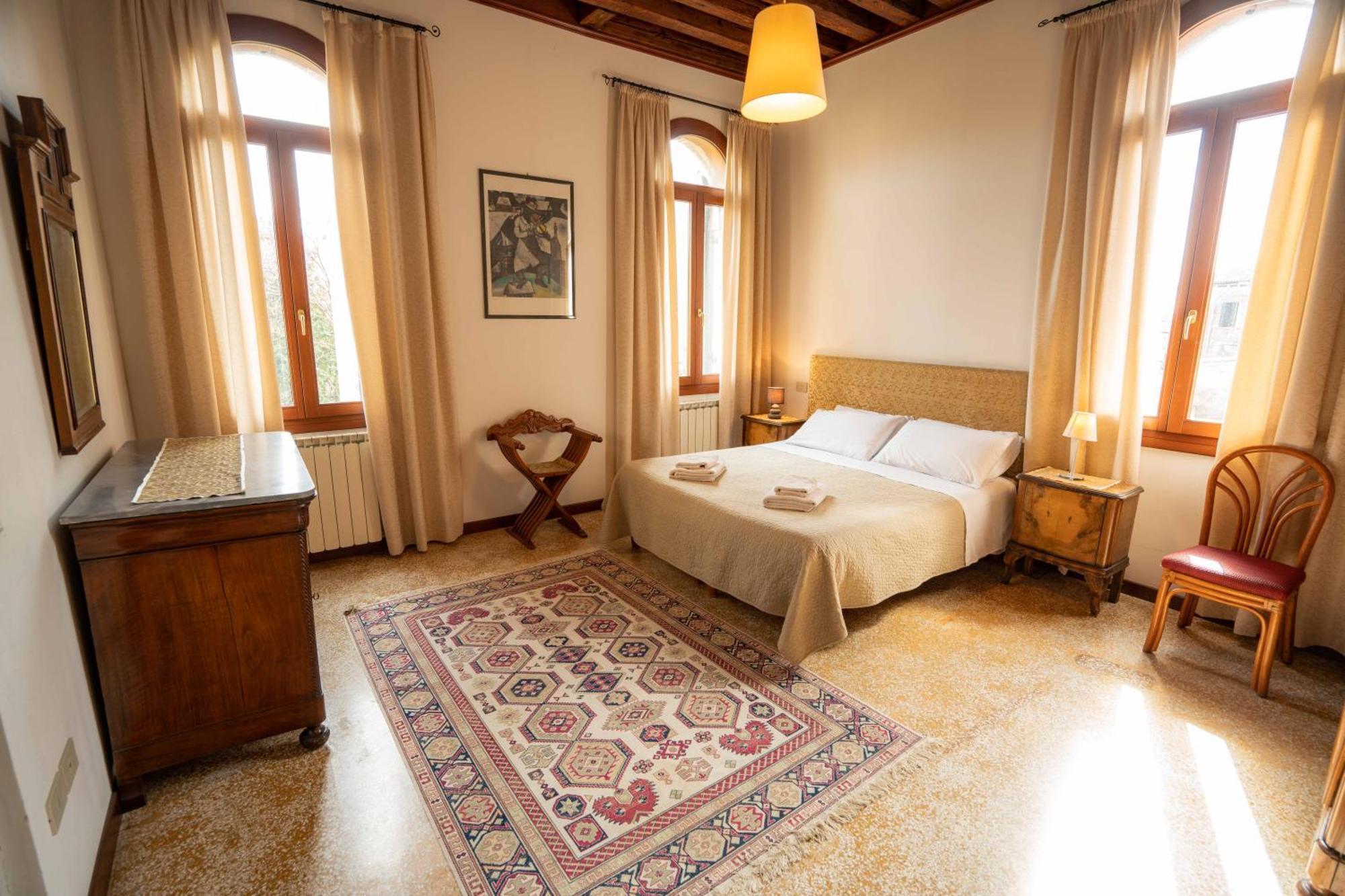 San Trovaso Apartment Venice Exterior photo