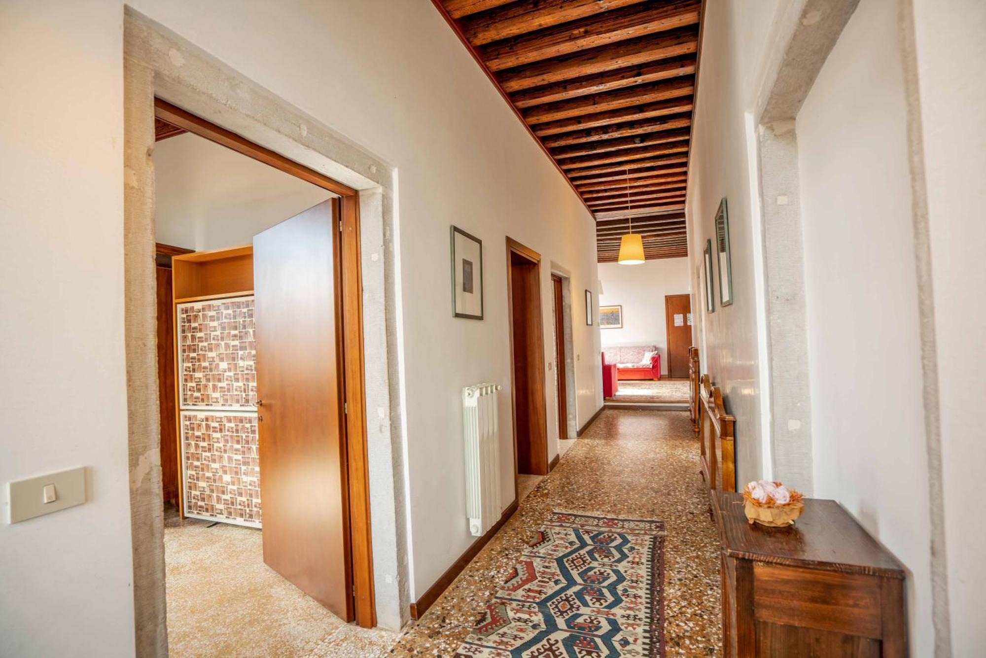 San Trovaso Apartment Venice Exterior photo