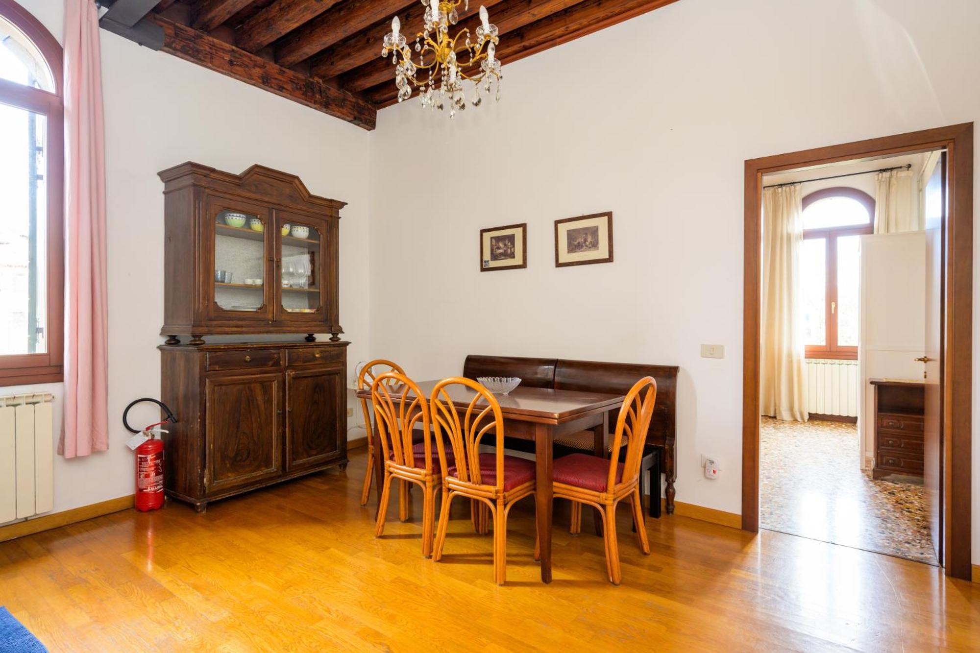 San Trovaso Apartment Venice Exterior photo