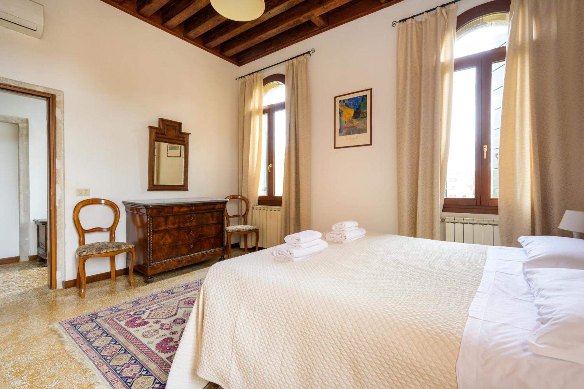 San Trovaso Apartment Venice Exterior photo